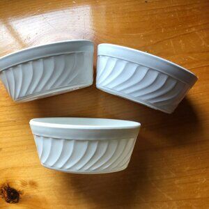Set of 3 White Oval Vintage Plastic Bowls EMBALLAGE Sorel INNOVA PLAST